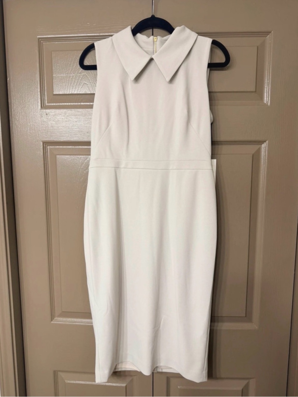 Calvin Klein Sleeveless White Sheath Dress with Pointed Collar